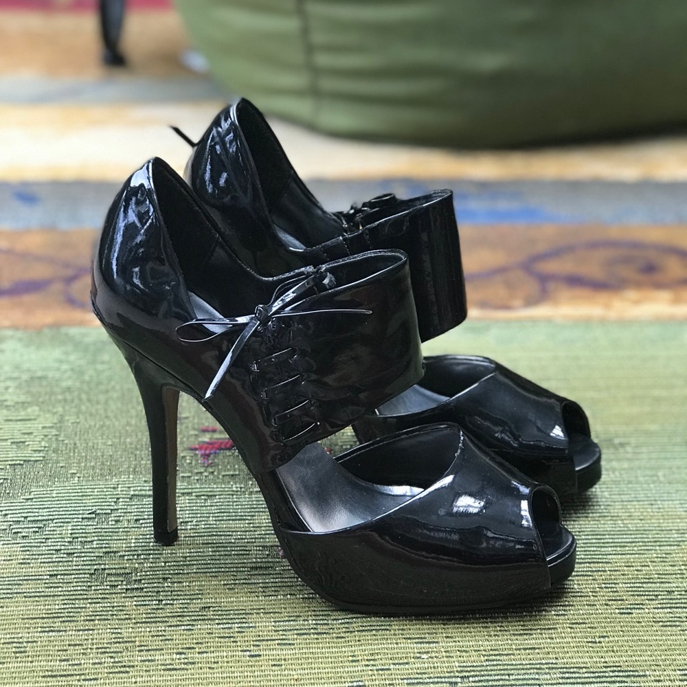 Black patent leather stiletto